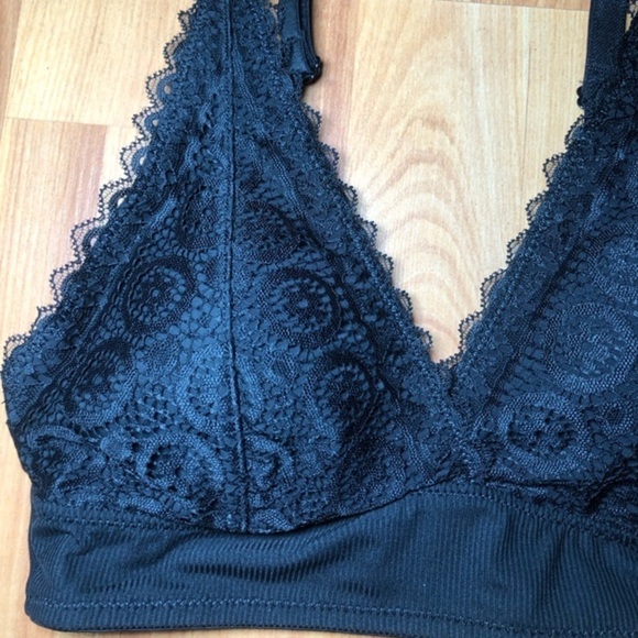 So convertible lace bralette size S - Picture 3 of 5